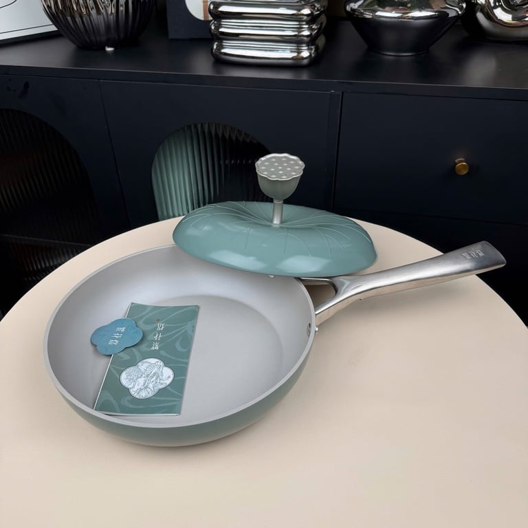 CHẢO NHÔM LÁ SEN VELOSAN 26CM - KC20