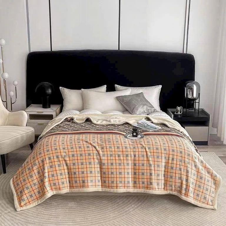 Chăn lông cừu thương hiệu, size 200x230cm, trọng lượng 2.5kg (2)