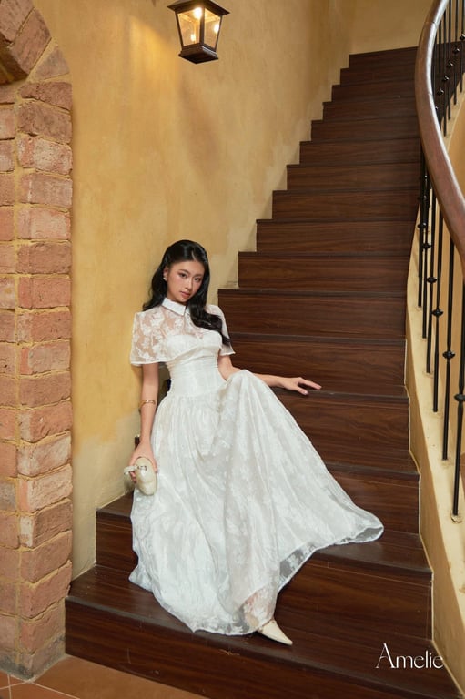 Đầm 2 dây kèm choàng brand Amelie