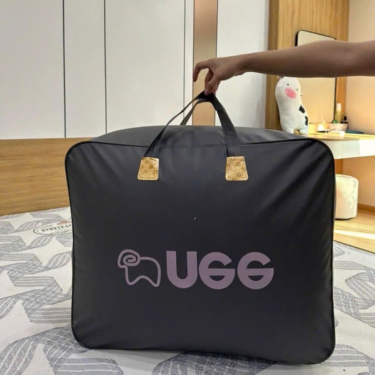 CHĂN LÔNG CỪU UGG MẪU MỚI CHÀO ĐÔNG