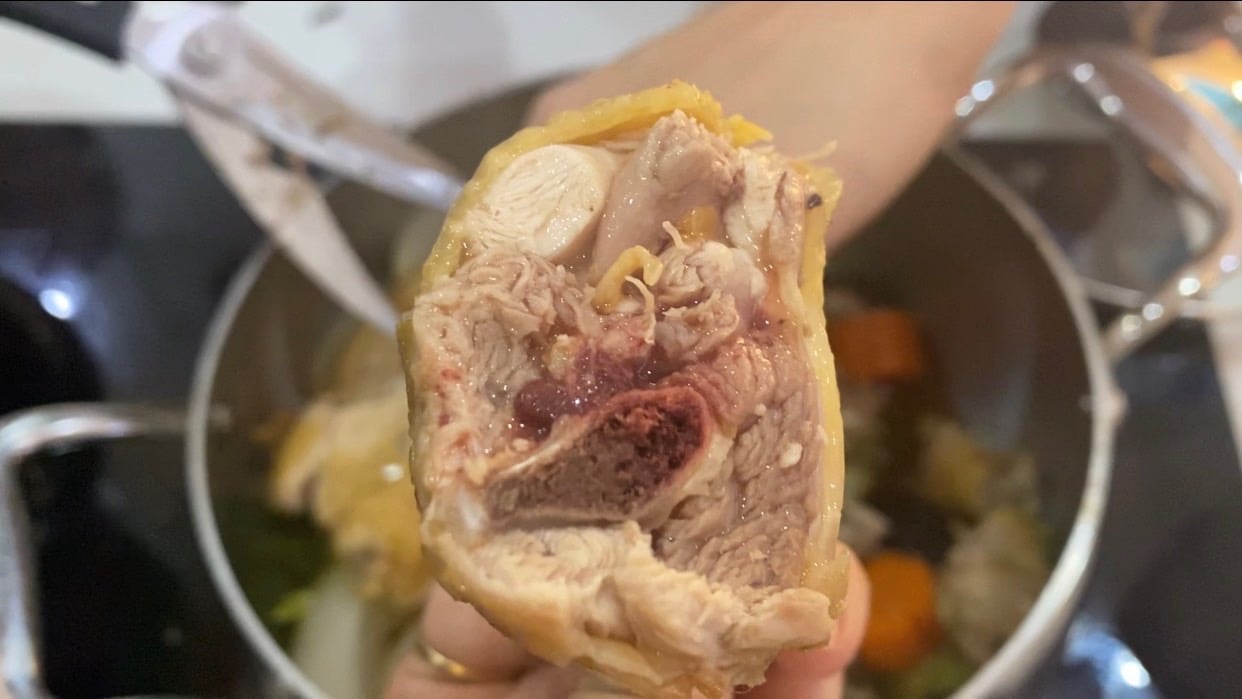 Kéo cắt gà tupper ware