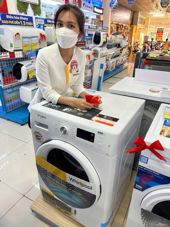 MÁY SẤY QUẦN ÁO FFTCM118XB EE 2700W WHIRLPOOL BA LAN SỐ 1 USA