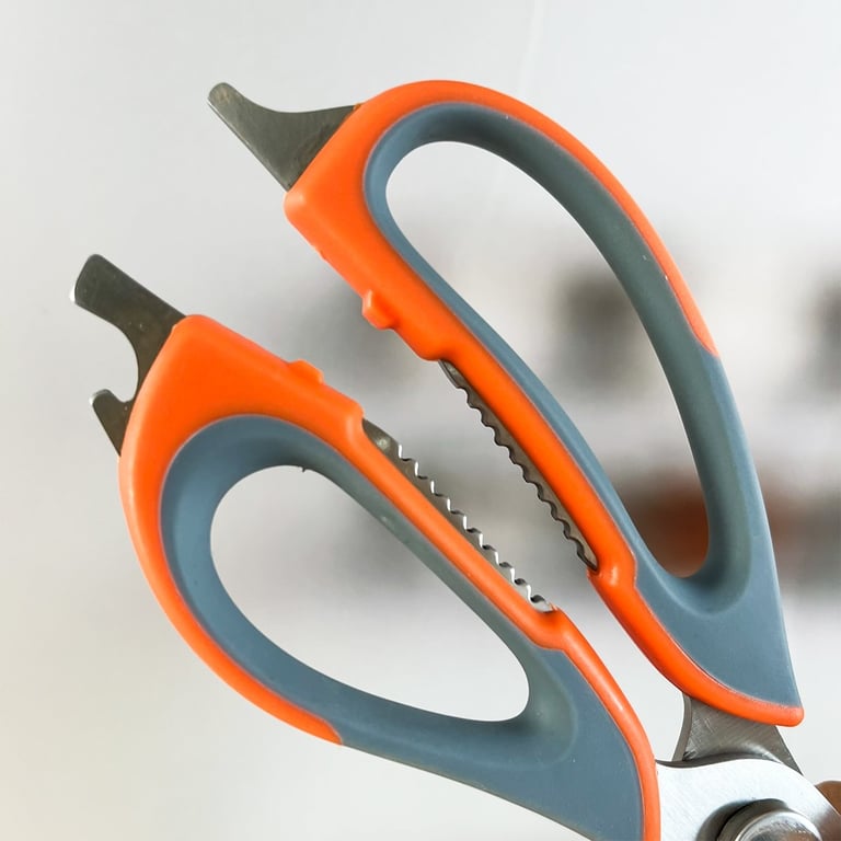 KÉO CẮT THỰC PHẨM ĐA NĂNG 8 TRONG 1 GGOMI HÀN QUỐC - mã GG154