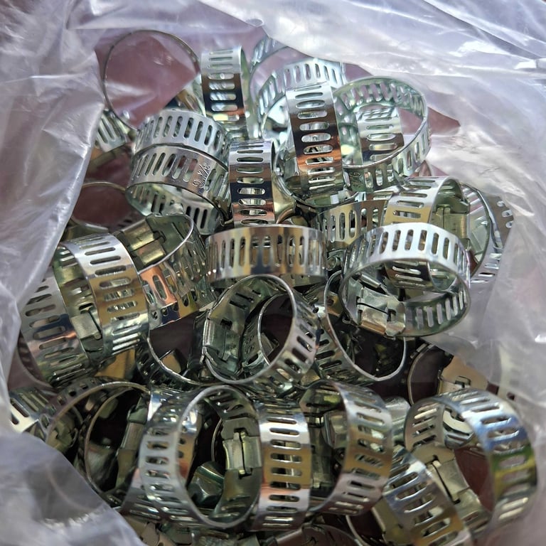 Cổ dê vặn dây gas