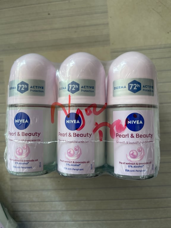 Lăn nivia ngọc trai nữ 25ml