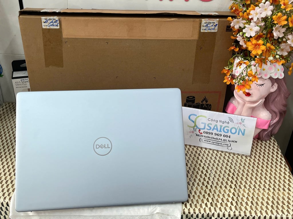 Laptop Dell Inspiron 16 5640 KHPF5 (Intel Core 7 150U | 16GB | 1TB | MX570 2GB | 16 inch FHD + | Win 11 | Office | Xanh)