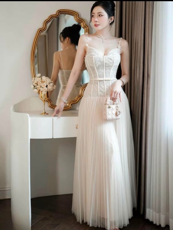 Đầm thiết kế nơ eo Chouchou ( size s )