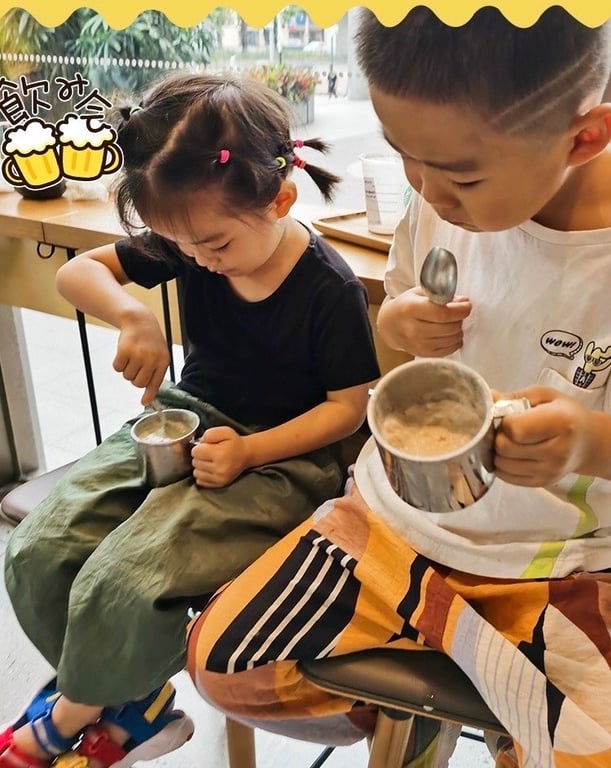 Cốc inox hai lớp có quai cách nhiệt lunkai