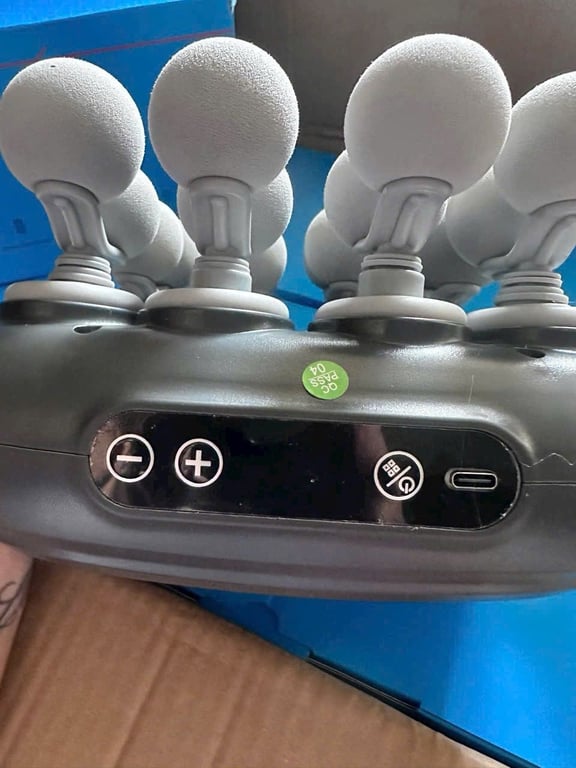 MÁY MASSAGE 16 ĐẦU – CÔNG NGHỆ MỚI NHẤT