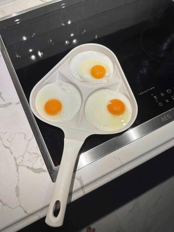 Chảo chiên trứng 3 ngăn 2LOCK