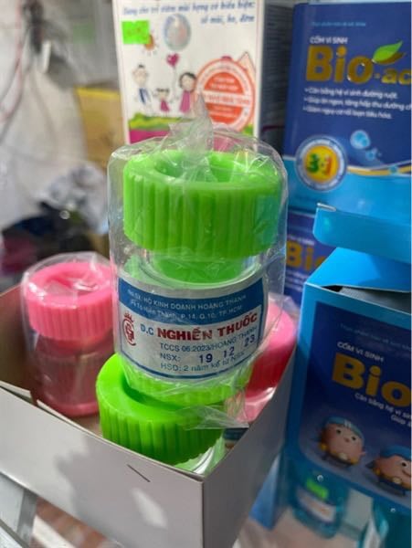 Cối nghiền thuốc nhựa lố 6 cây