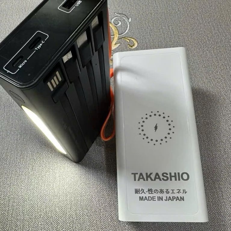 Sạc dự phòng cảm ứng, không cần dùng cáp sạc Takashio- Japan.