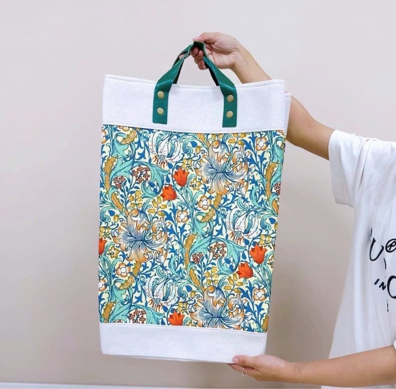 Giỏ đựng quần áo giặt là cao cấp.