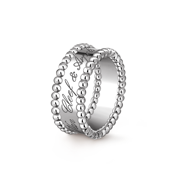 Perlée signature ring