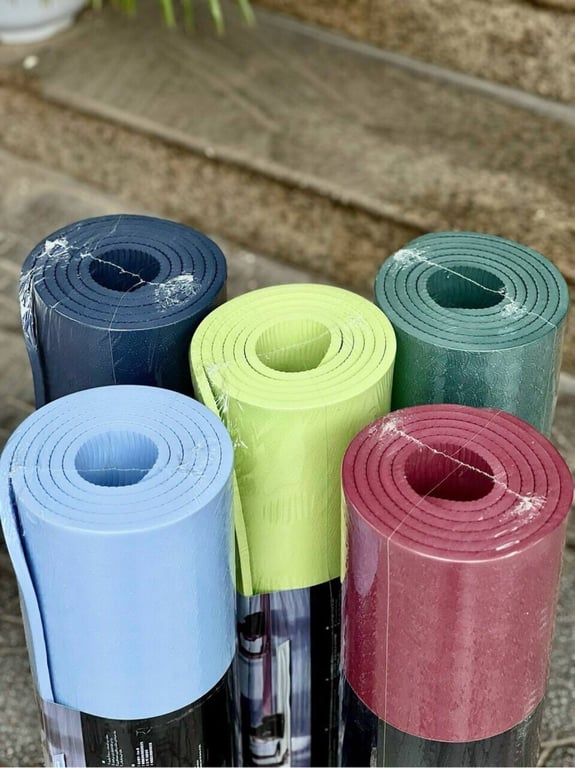 thảm tập Adidas siêu sịn xò