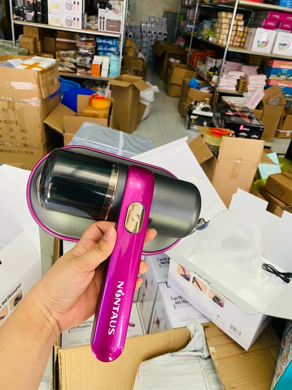 máy hút bụi giường nệm