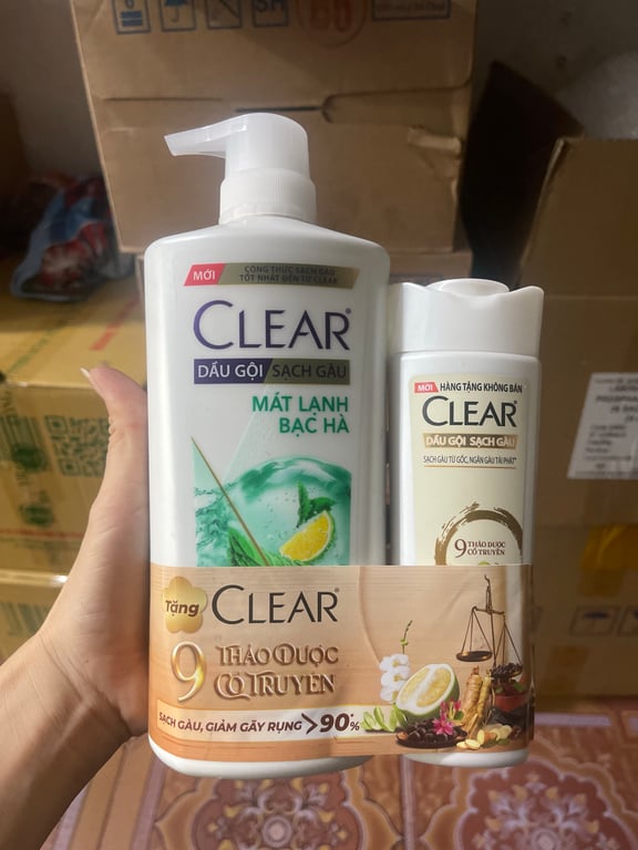 Gội clear bạc hà kèm quà