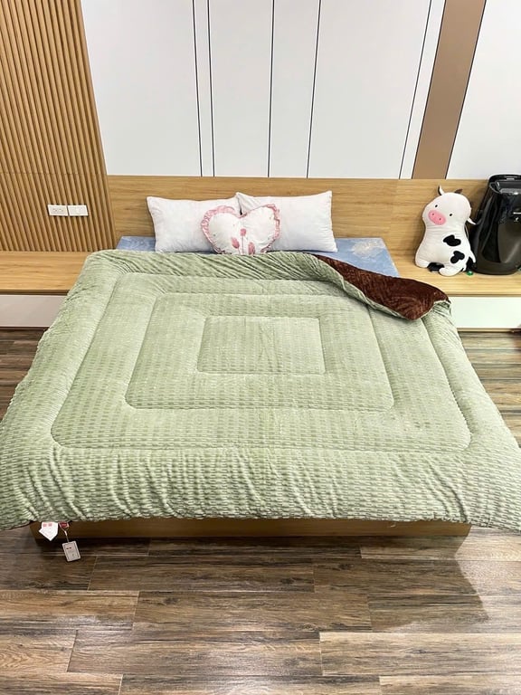 CHĂN NANARA LÔNG CỪU 3 LỚP