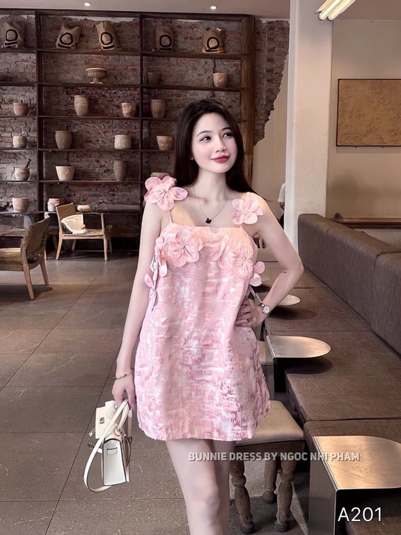 A201- váy 2s hồng hoa gấm