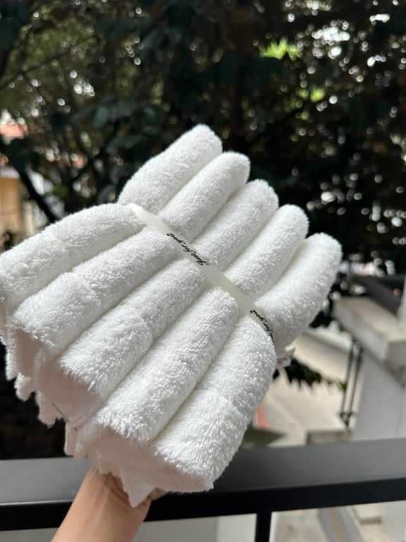 Set 5 khăn trắng Muji size 35x85cm