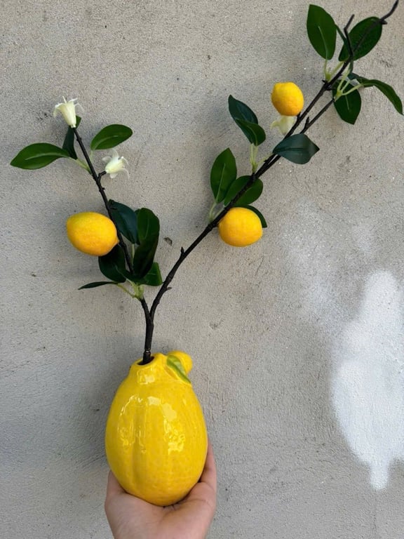 Cành chanh mỹ  kèm lọ xinh ơi là xinh