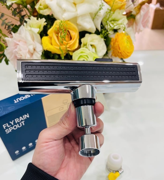 VÒI NƯỚC RỬA BÁT TĂNG ÁP XOAY 360 ĐỘ 3 CHẾ ĐỘ NC31