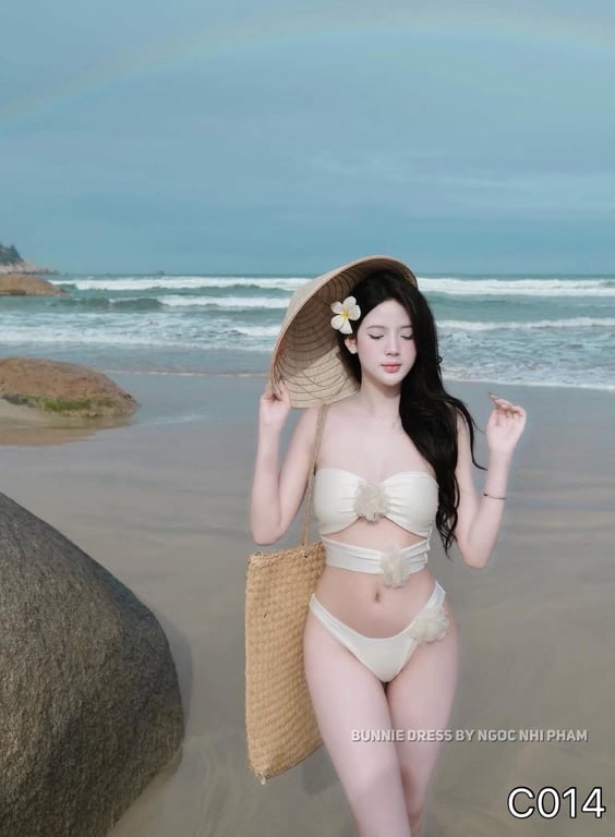 C014- set bikini trắng hoa rời 2 món