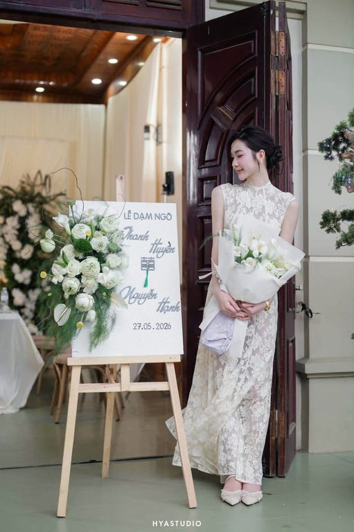 HƯƠNG BOUTIQUE mẫu 2