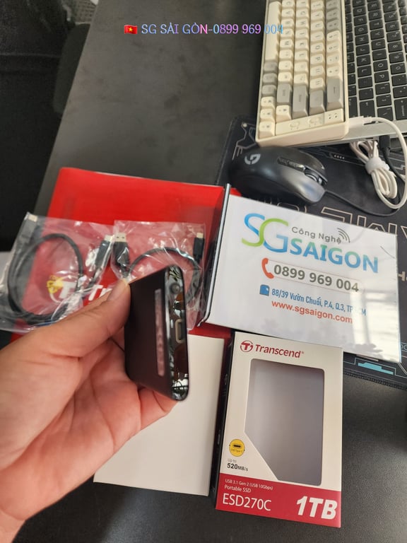 Ổ Cứng Di Động SSD Transcend 1Tb TS1TESD270C (Type-C và USB3.1/ 520Mb/s/ 460Mb/s/ Đen)