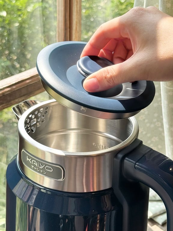 Ấm siêu tốc 2 lớp Cool touch Kaiyo size 2L