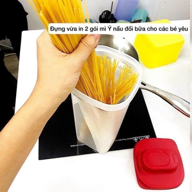 💦 💦 💦 BÌNH SLIM LINE 2L TUPPERWARE