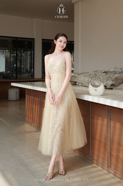Đầm voan lá dài ( size s )