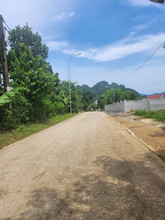 khu 6, Thị trấn Cao Phong, Hòa Bình (2700m2-150m2 thổ cư)