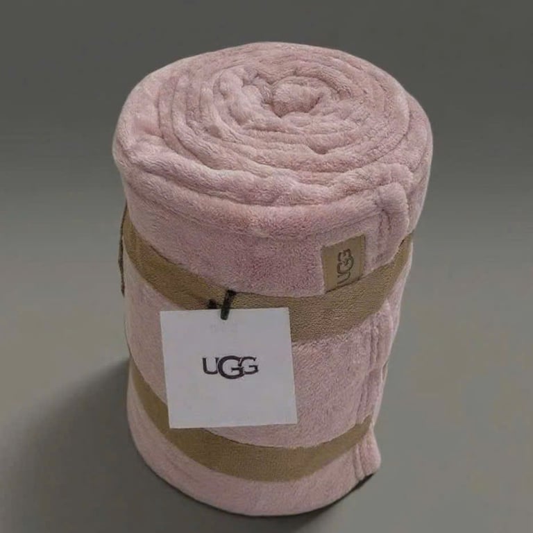 CHĂN UGG SIZE LỚN