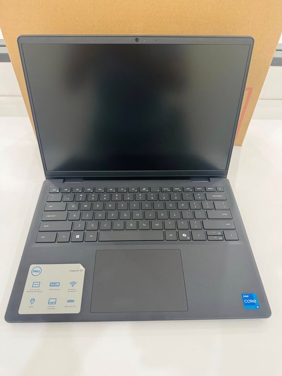 Laptop Dell Inspiron 5440-5463BLK-PUS Core™ i5-1334U, 512GB SSD, 8GB DDR5, 14" FHD (1920x1200), WIN11, CARBON BLACK, Backlit Keyboard   Nhập Khẩu Chính Ngạch