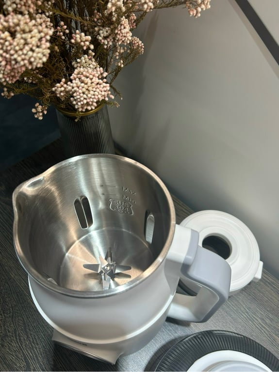 máy xay sữa hạt mới nhà LEBENLANG Đức LBL1789 1.2 lít