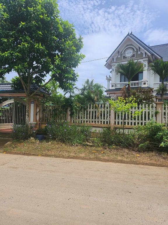 khu 6, Thị trấn Cao Phong, Hòa Bình (2700m2-150m2 thổ cư)