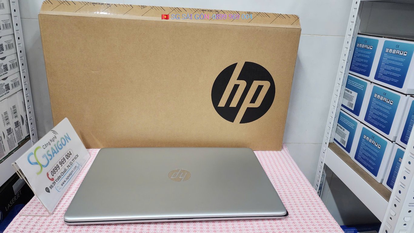 Laptop HP 15s-FQ5231TU 8U241PA (i3-1215U/ UHD Graphics/ RAM 8GB DDR4/ SSD 256GB/ 15.6 Inch FHD 60Hz/ Win 11)