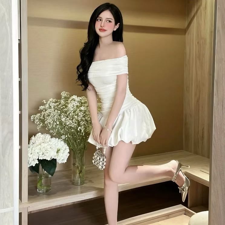 Bẹt vai trắng ( size s )