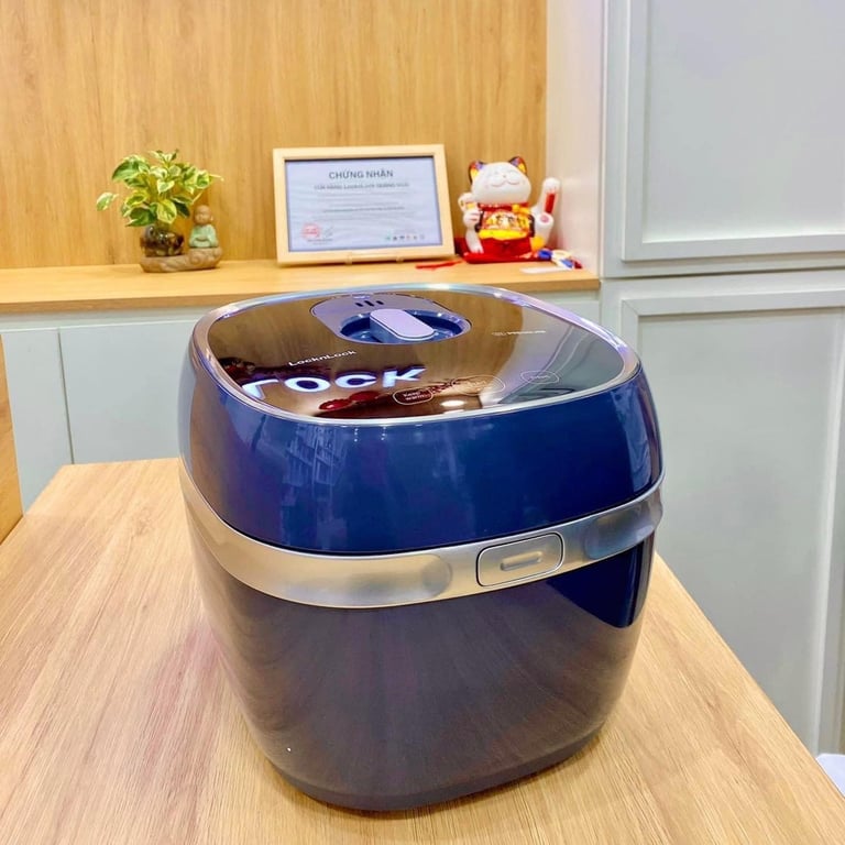 NỒI CƠM ĐIỆN ÁP SUẤT CAO TẦN 1.8L  LocknLock EJR526