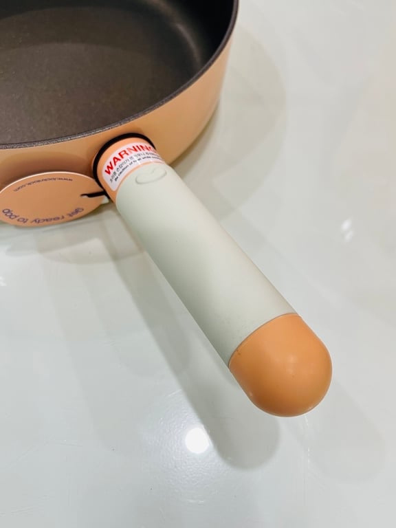 Chảo nông lòng Rollingpop 22cm LocknLock LOP1225IH