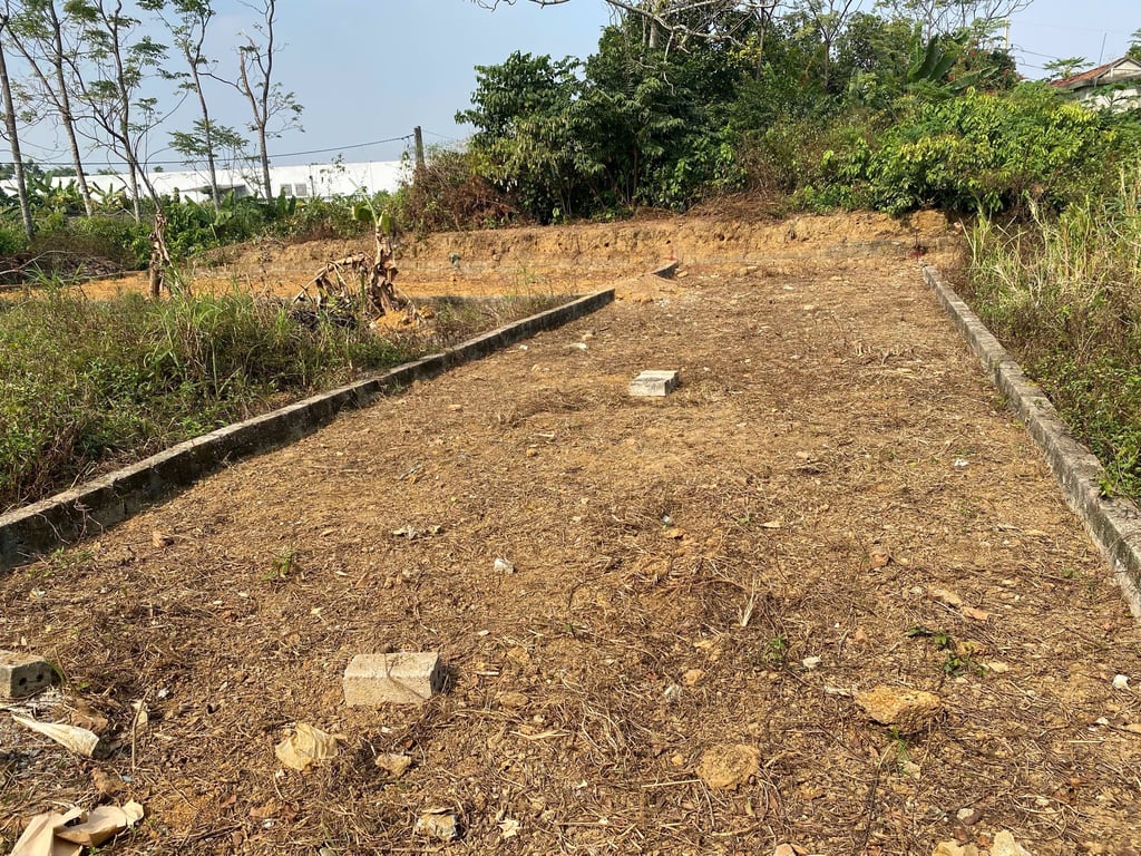 80.6m2 Tân Xã, Thạch Thất, Hòa Lạc. Sẵn 60m2 thổ cư, còn lại đất CLN