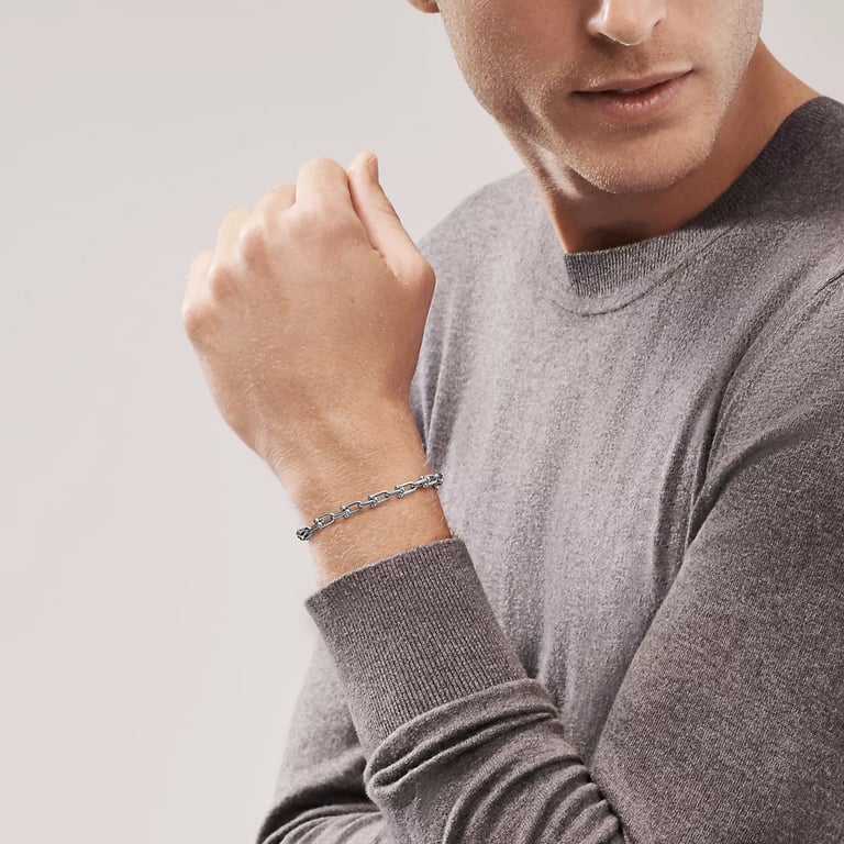 Tiffany HardWear 001