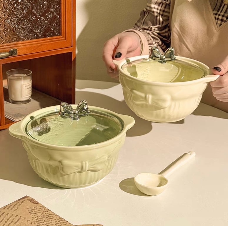 NỒI SỨ KÈM THÌA NẮP HÌNH NƠ SIÊU XINH