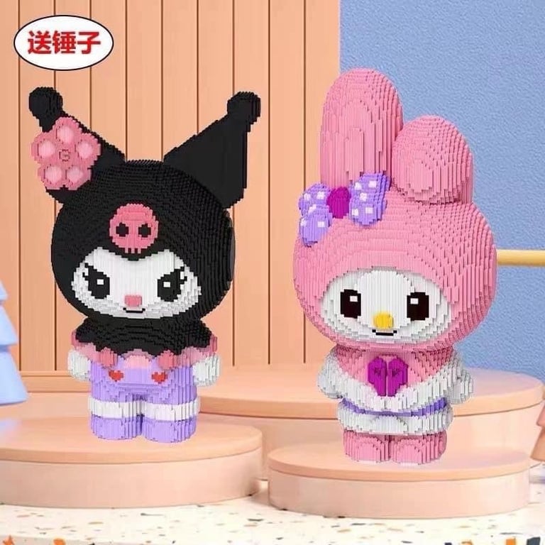 Bộ mô hình  Thỏ tím, bạn Kurome