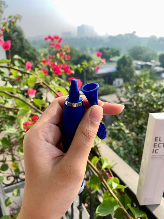 Bàn chải đánh răng điện dành cho trẻ em + 8 đầu bàn chải + sạc USB