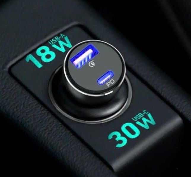 TẨU SẠC NHANH 48W CHO XE HƠI – AUKEY CC-Y48