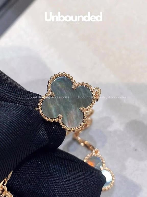Vintage Alhambra bracelet 5 motifs Van Cleef & Arpels (Ri Xà Cừ PhốI Kim Cương)