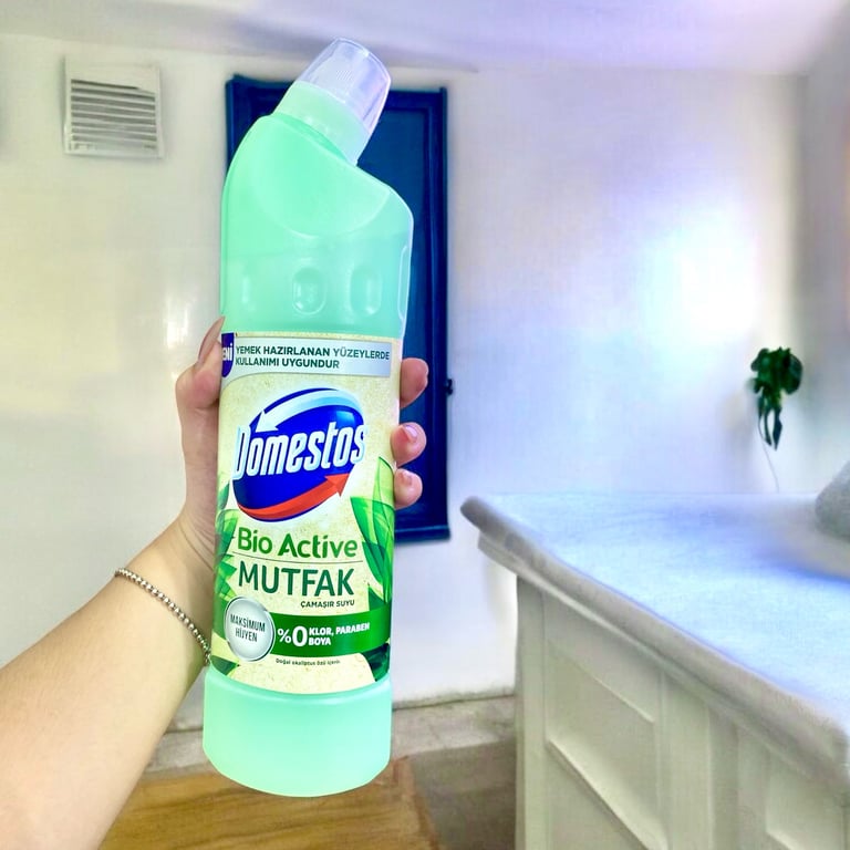 🌸 NƯỚC TẨY BỒN CẦU DOMESTOS BIO ACTIVES nội địa Đức 750ml