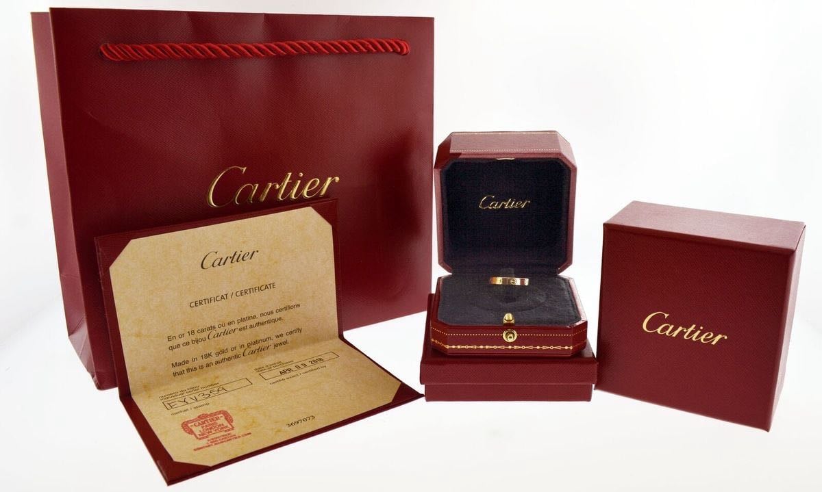 Hộp trang sức cao cấp Cartier (Bán kèm sản phẩm)